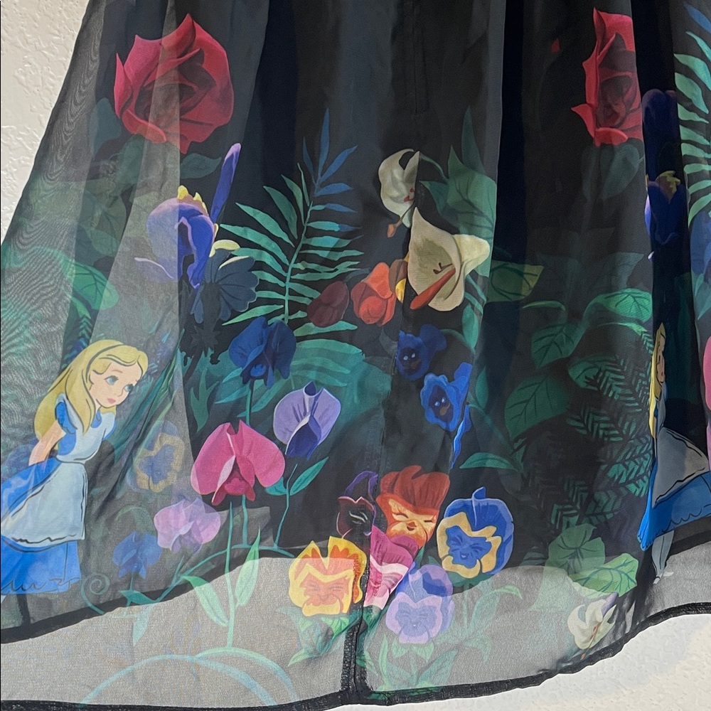DISNEY Alice In Wonderland Flowers Border Print Chiffon Skirt Size XS - Picture 7 of 13